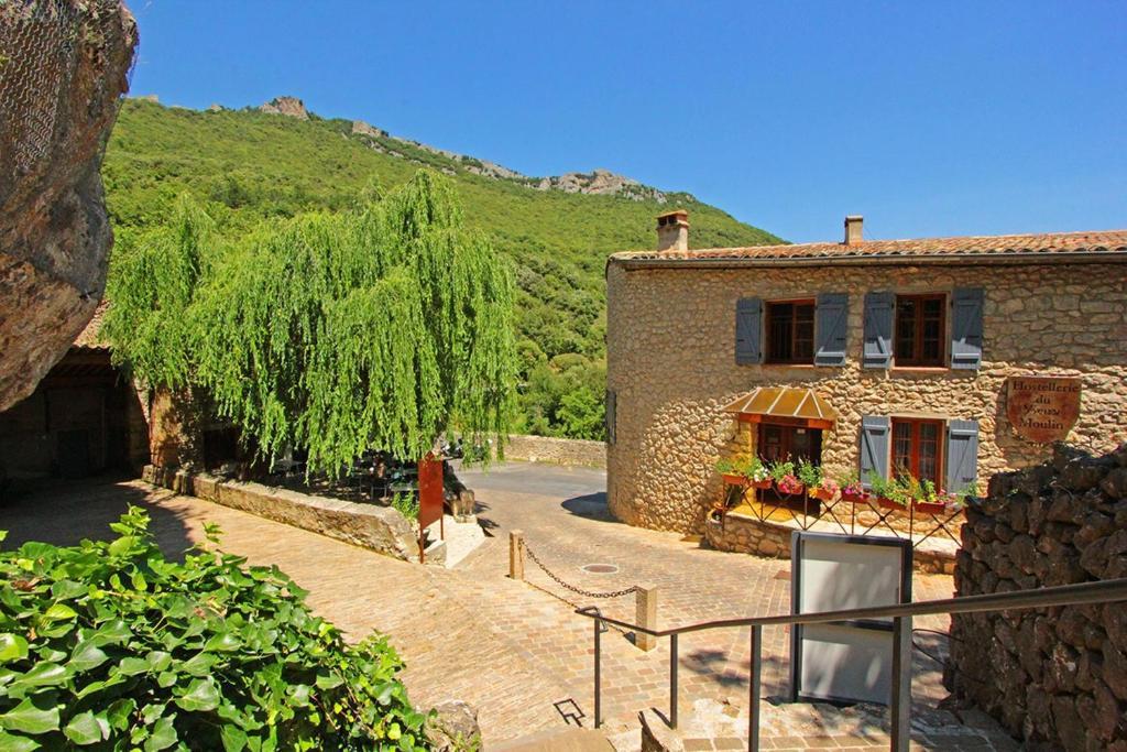 Hostellerie Du Vieux Moulin Duilhac Bagian luar foto